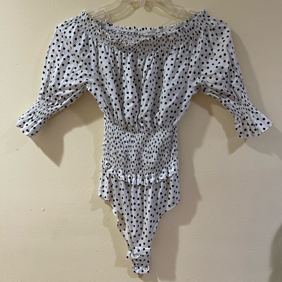 Off The Shoulder Polka Dot Zara Bodysuit Size S | Polkadot Zara Top | Bodysuit - Picture 3 of 5